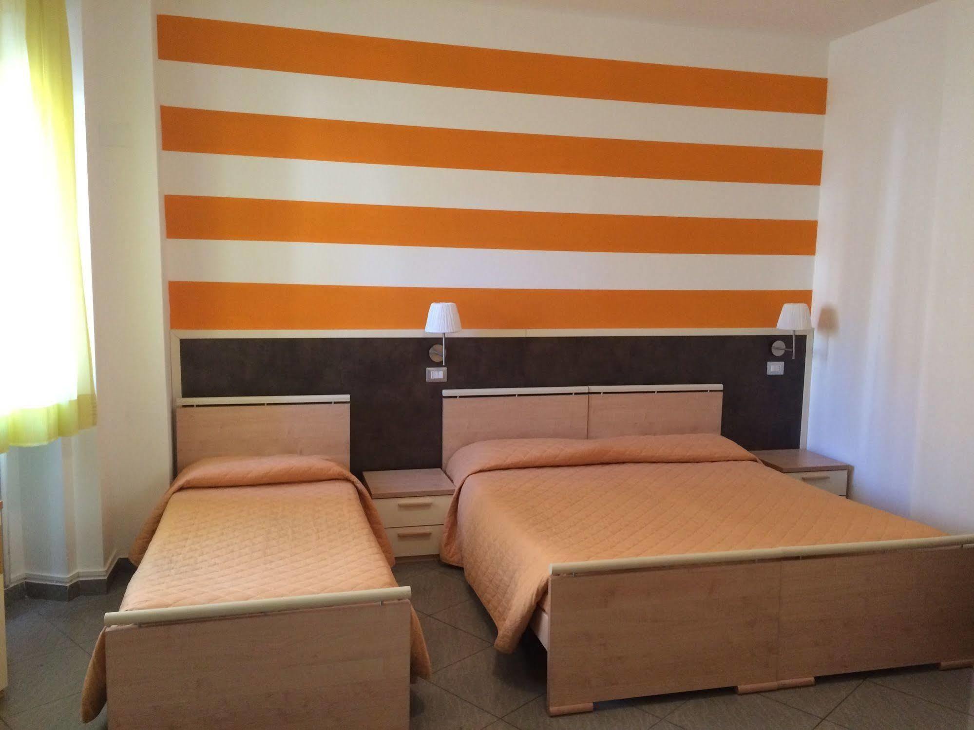 Hotel Twelve
